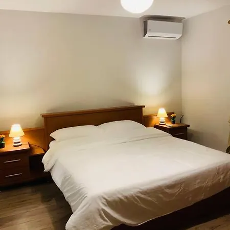 Villa A 3 Floor Near Center & Hot Spot