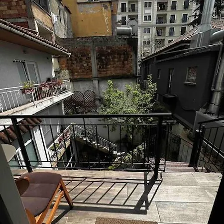A 3 Floor Near Center & Hot Spot Tirana