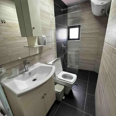 A 3 Floor Near Center & Hot Spot *